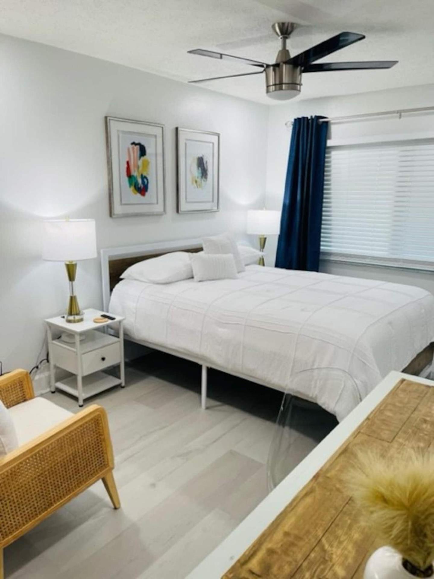 Walk Everywhere! 1-Bedroom Gem In Downtown Hub นิวพอร์ตริชชีย์ ภายนอก รูปภาพ